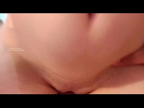 ❤️ A nővérem szobájában aludtam, és így ébredtem fel. ❤️ Pornó videó at hu.mrvideospornogratis.ru ️